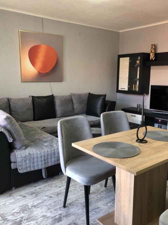 Centre Apartment プリレプ エクステリア 写真